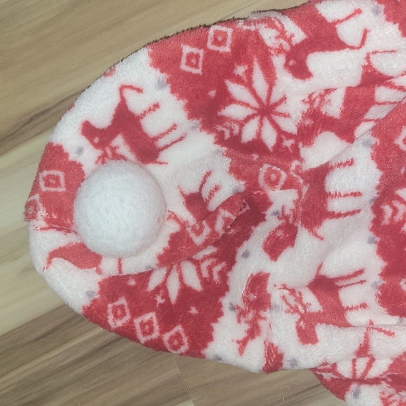 Red & White Furry Dog 🐕 Romper - Picture 2 of 10